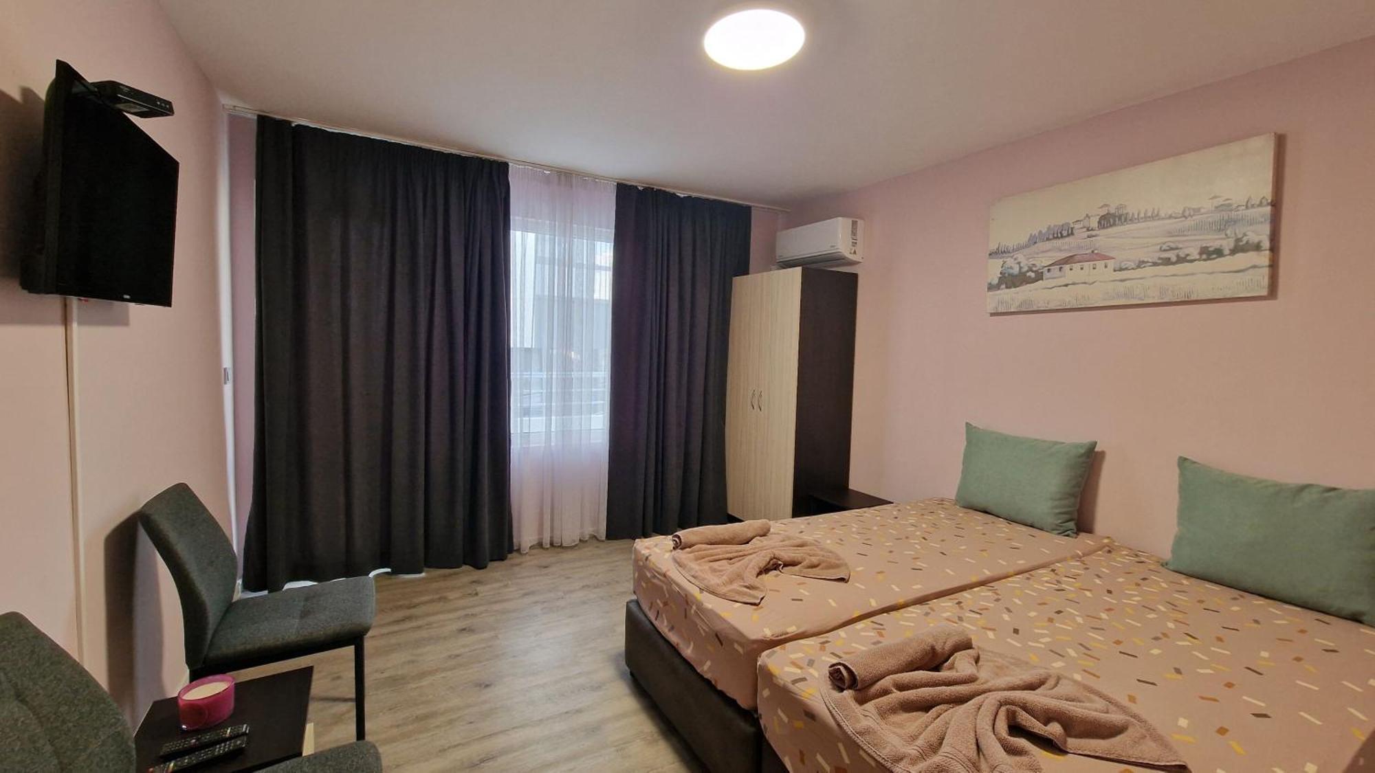 Морски Рай Motel Varna Eksteriør bilde